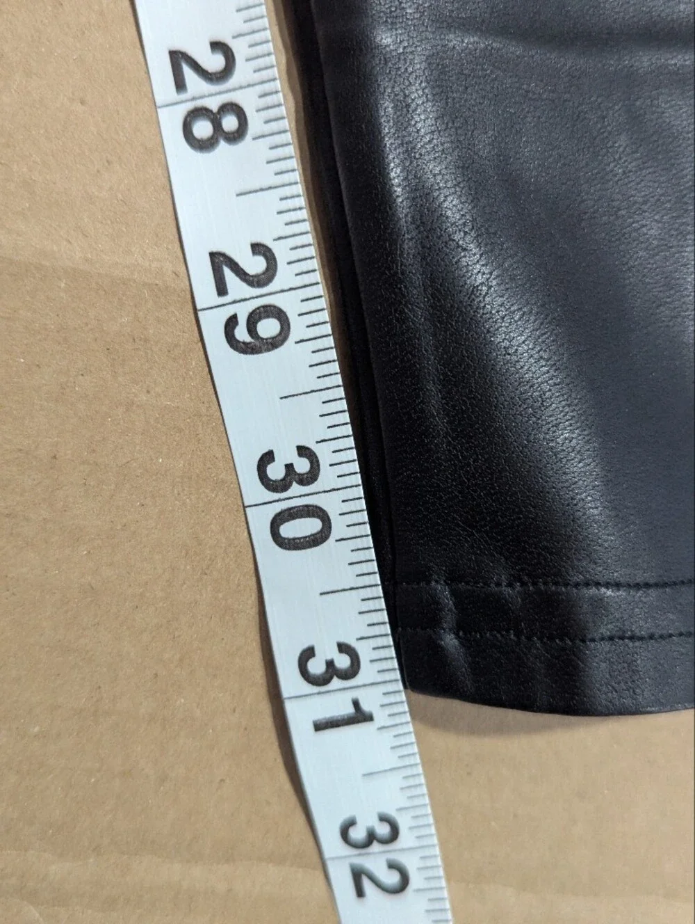 Aritzia Wilfred Free Women's Daria Black Faux Leather Leggings Sz M *NWOT